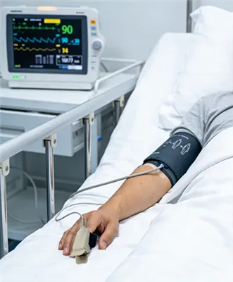 Can The Spo2 Sensor And Blood Pressure Cuff Be On The Same Side?